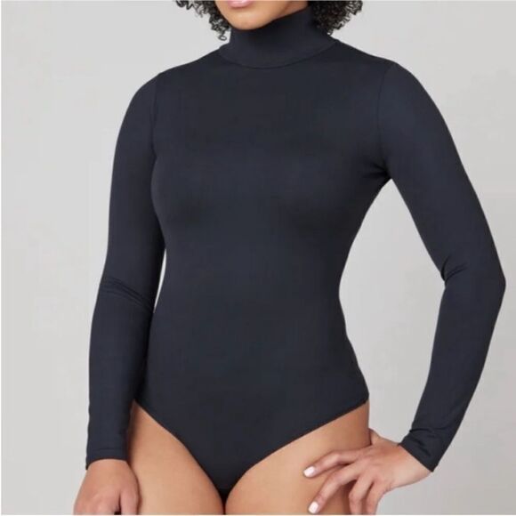 Spanx  bodysuit - Picture 3 of 8
